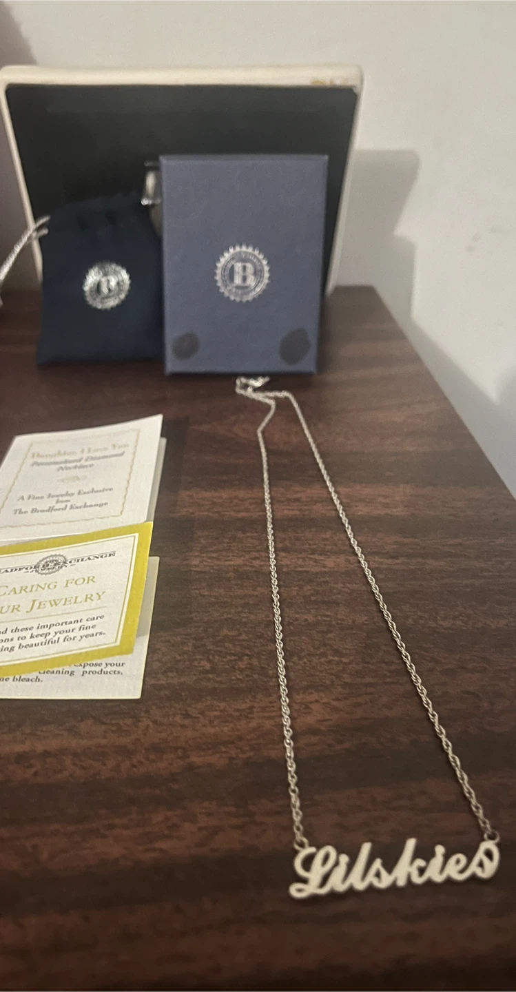 Bradford Exchange Lilskies Necklace - photo 2
