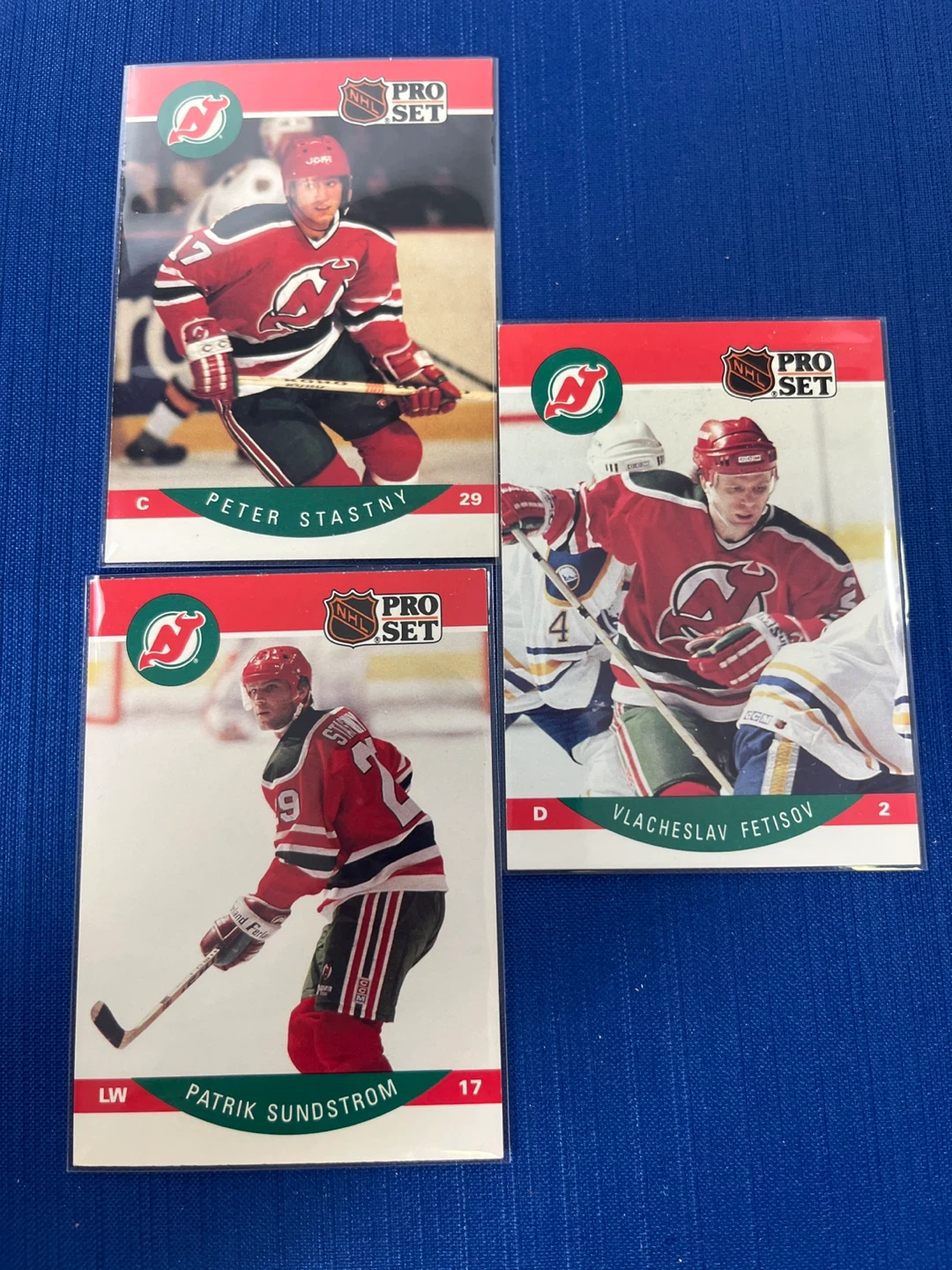 Vintage NJ Devils Lot: Brodeur Figure & Error Cards - photo 5