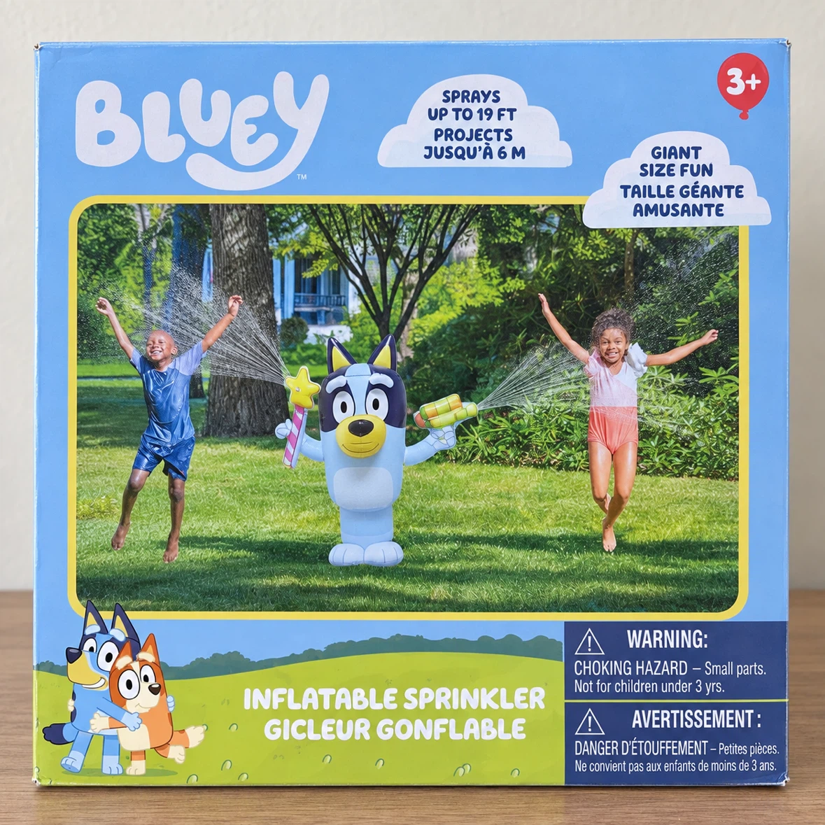 BNIB Bluey Giant Inflatable Sprinkler