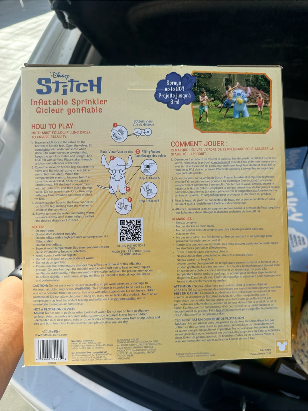 BNIB - Disney Stitch Giant Inflatable Sprinkler – Sprays 20 ft - photo 2