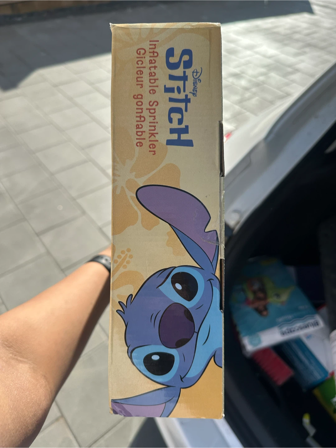 BNIB - Disney Stitch Giant Inflatable Sprinkler – Sprays 20 ft - photo 4