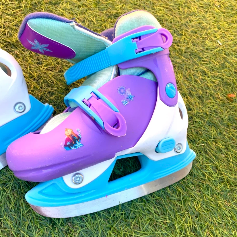 Disney Frozen Ice Skates - photo 3