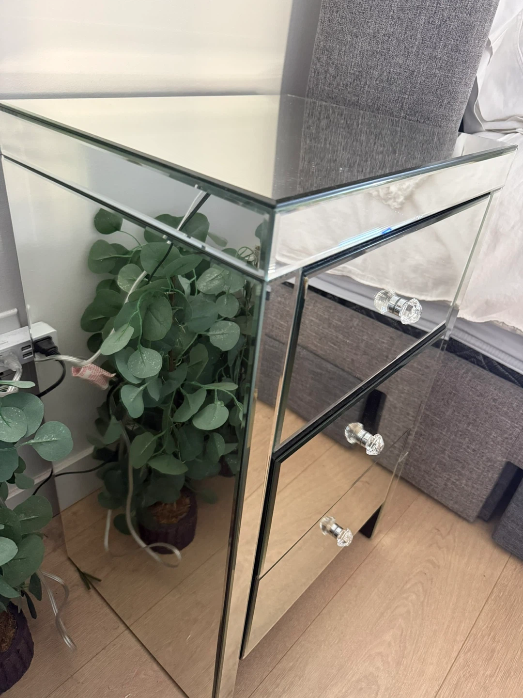 Mirrored Bedside Table with 3 Drawers - photo 2