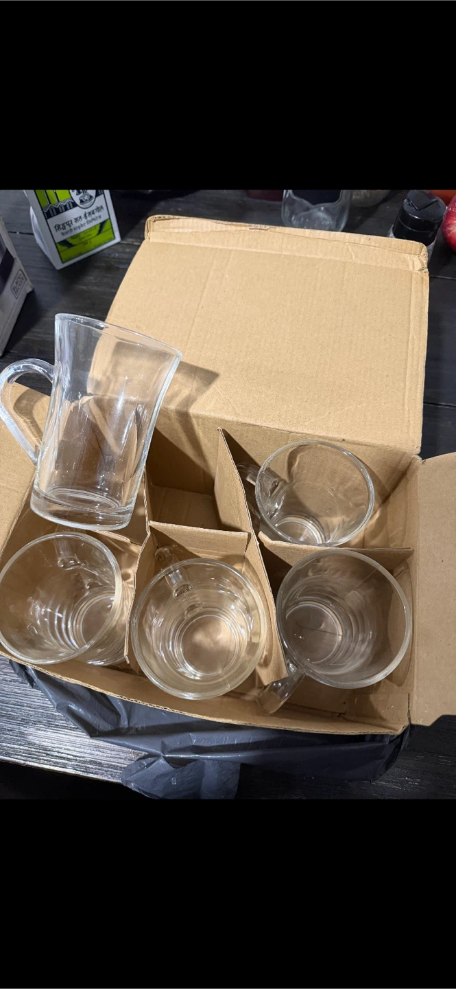 Set of 5 Clear Glass Mugs