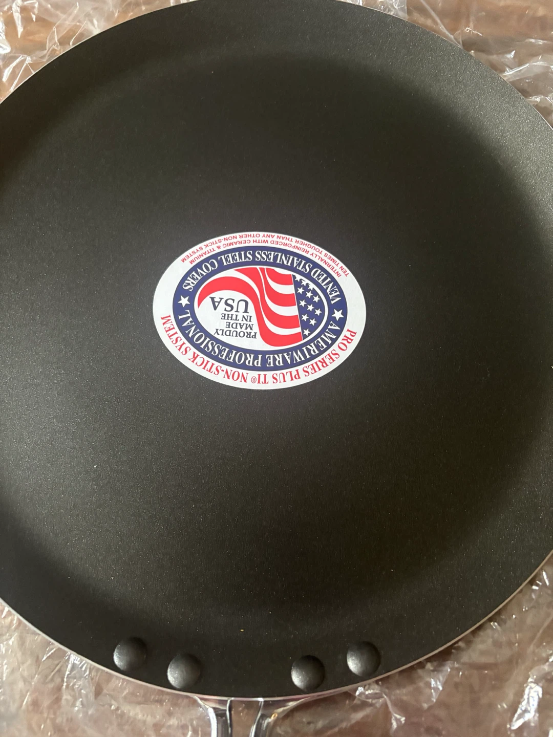 Non stick frying pan (New) - photo 2