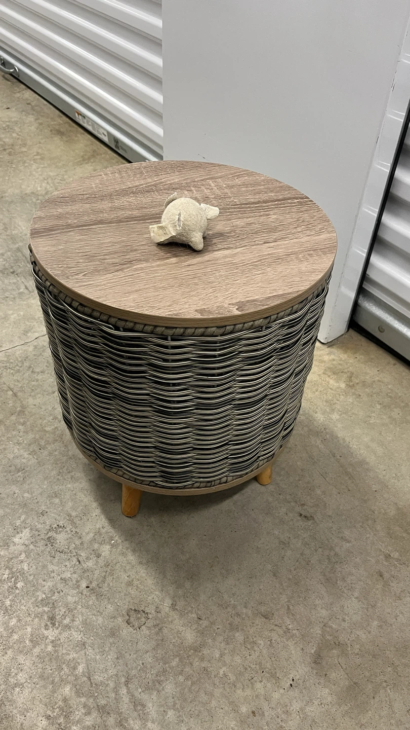 Wicker Pet Cave End Table - photo 3