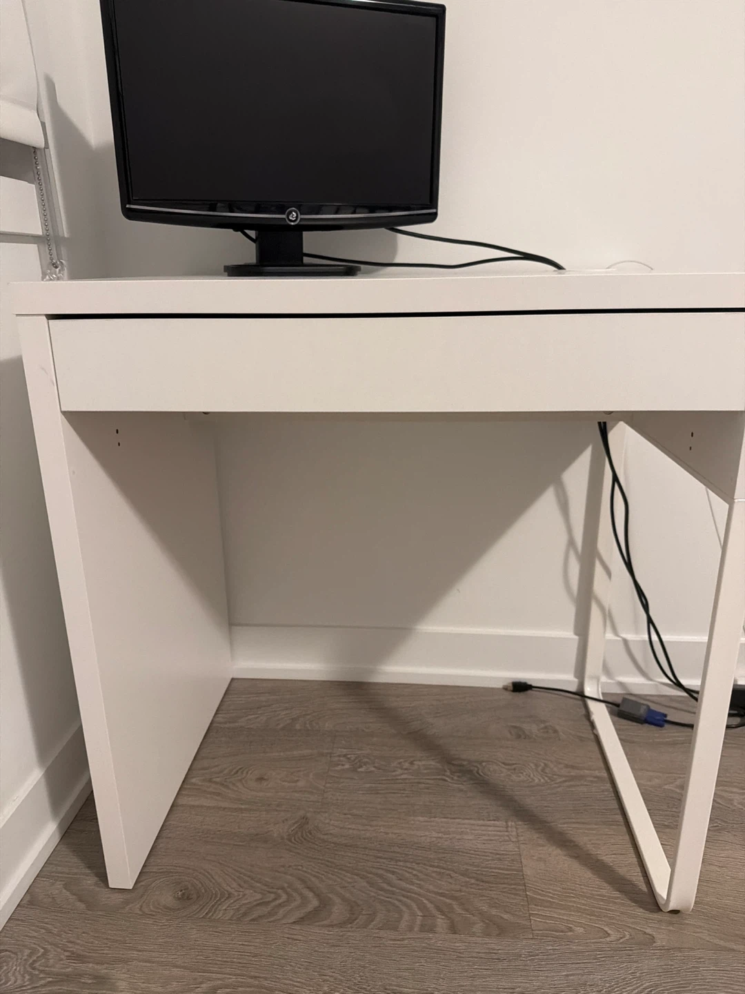White IKEA MICKE Desk
