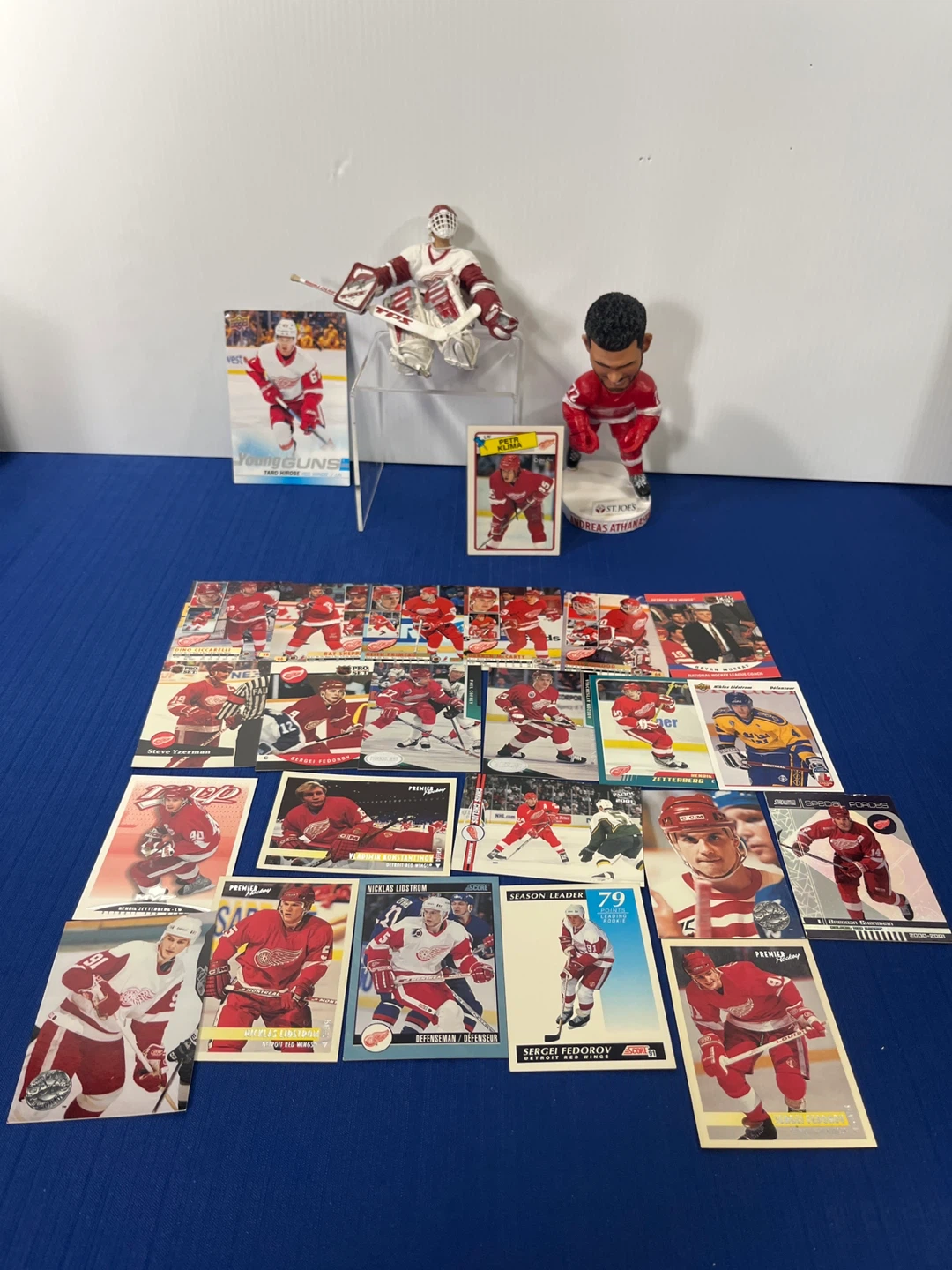 Red Wings Memorabilia Lot - Yzerman, Fedorov, Hasek