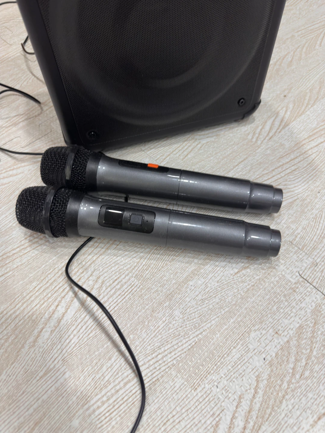 VOSOCO Karaoke Machine with 2 Microphones - photo 2