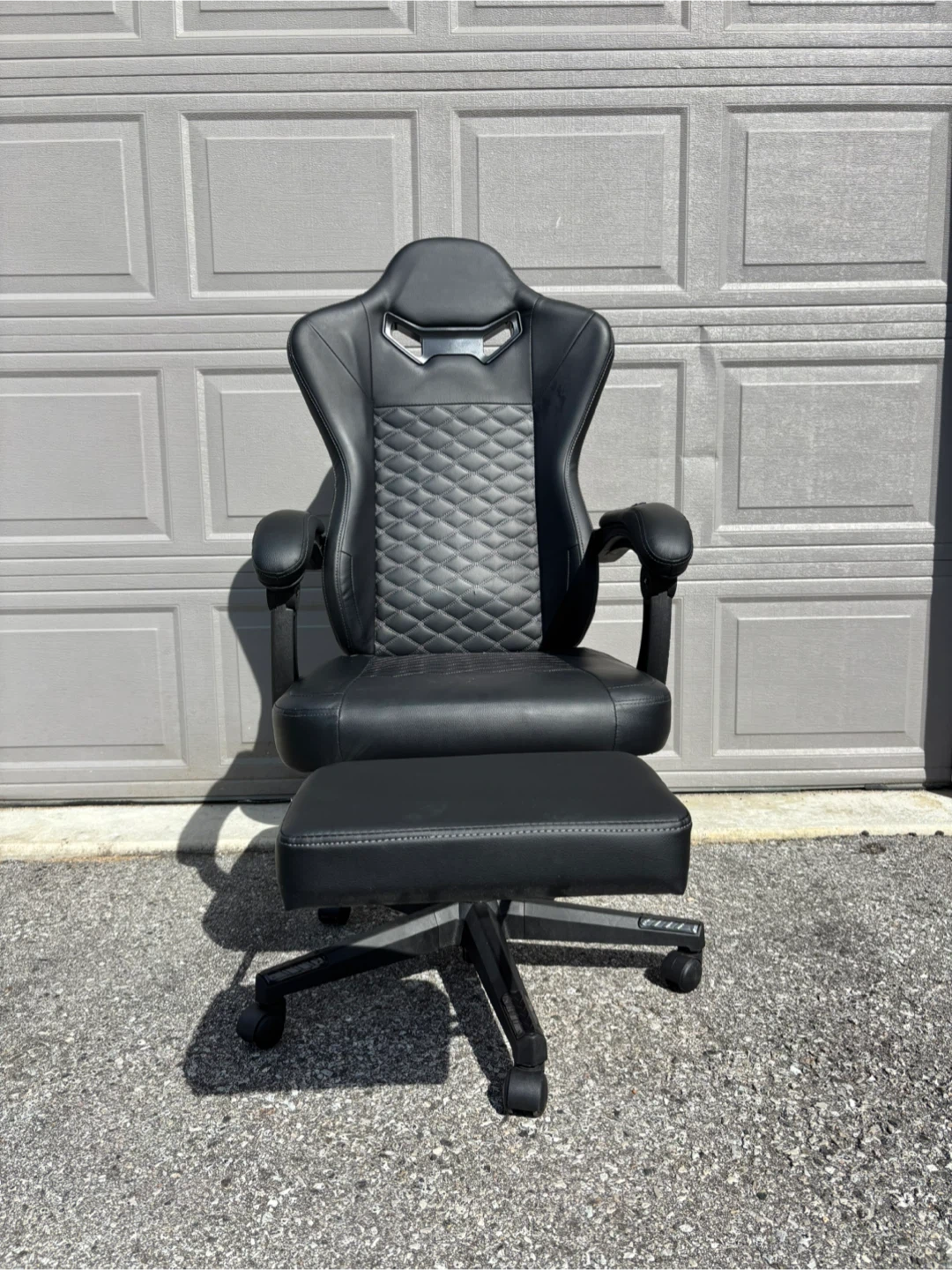 Gaming chair - photo 2