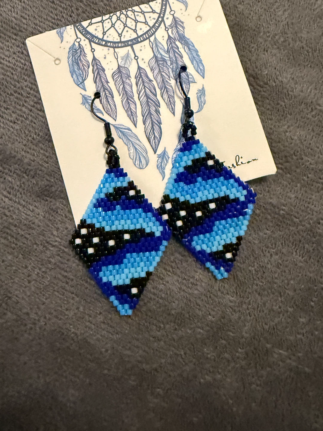 Handmade beaded diamond earrings - photo 2