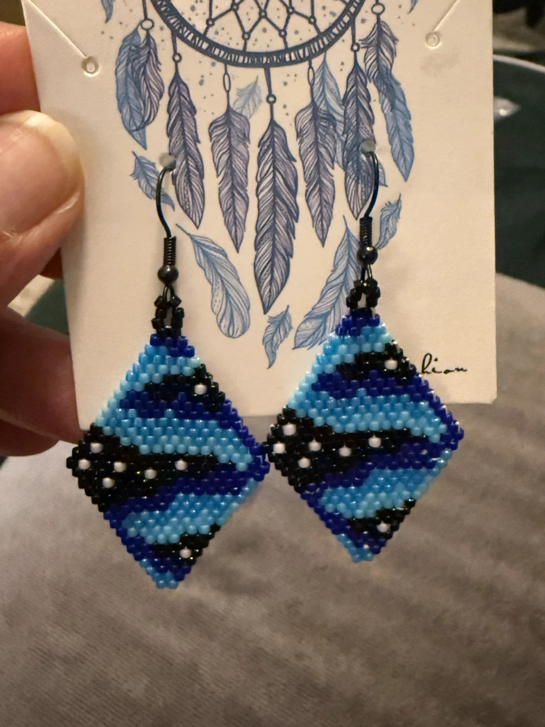 Handmade beaded diamond earrings - photo 3