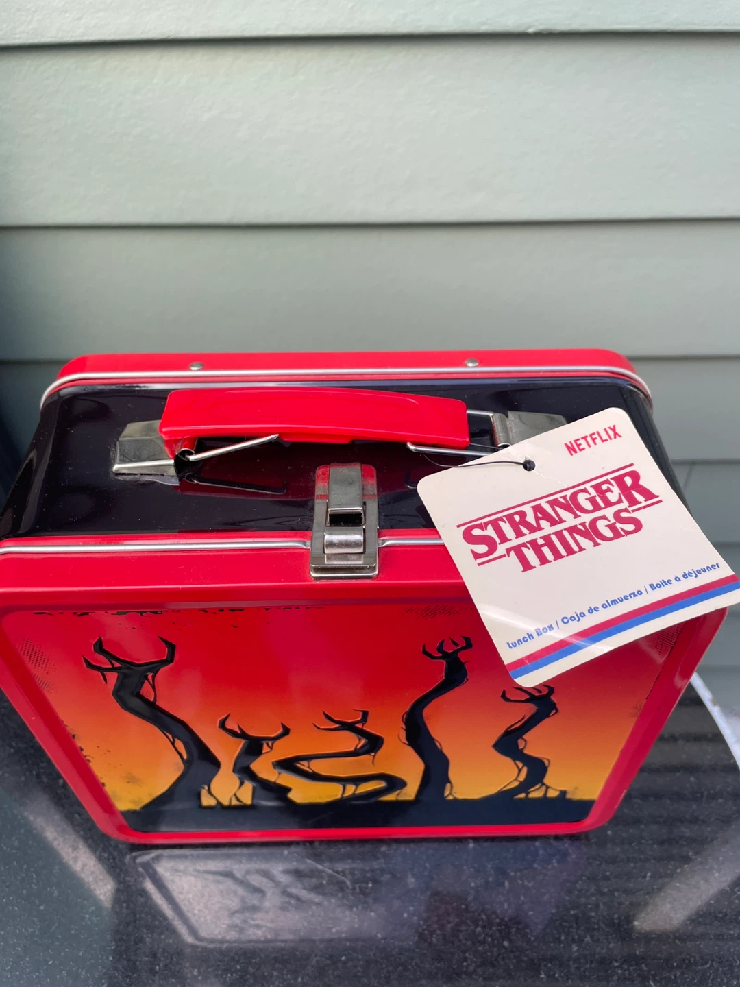 Stranger Things Metal Lunch Box 2019 new tags - photo 2
