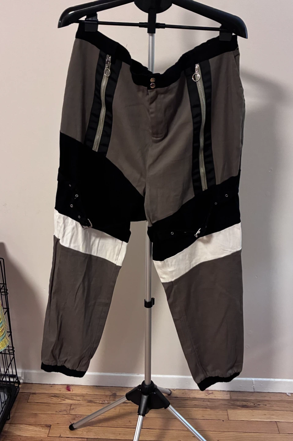 Colorblock Techwear Cargo Pants - photo 3
