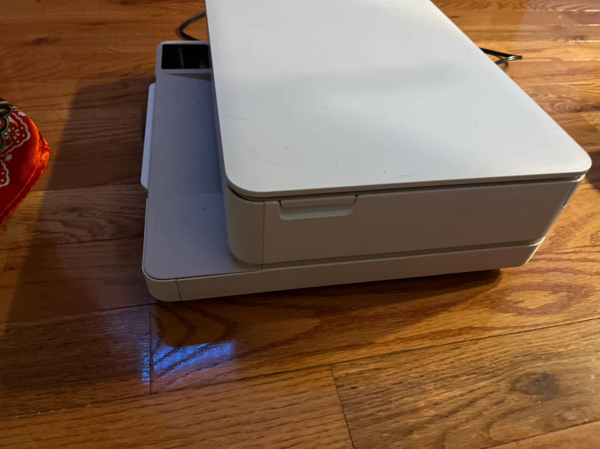 HP Envy Printer - photo 2