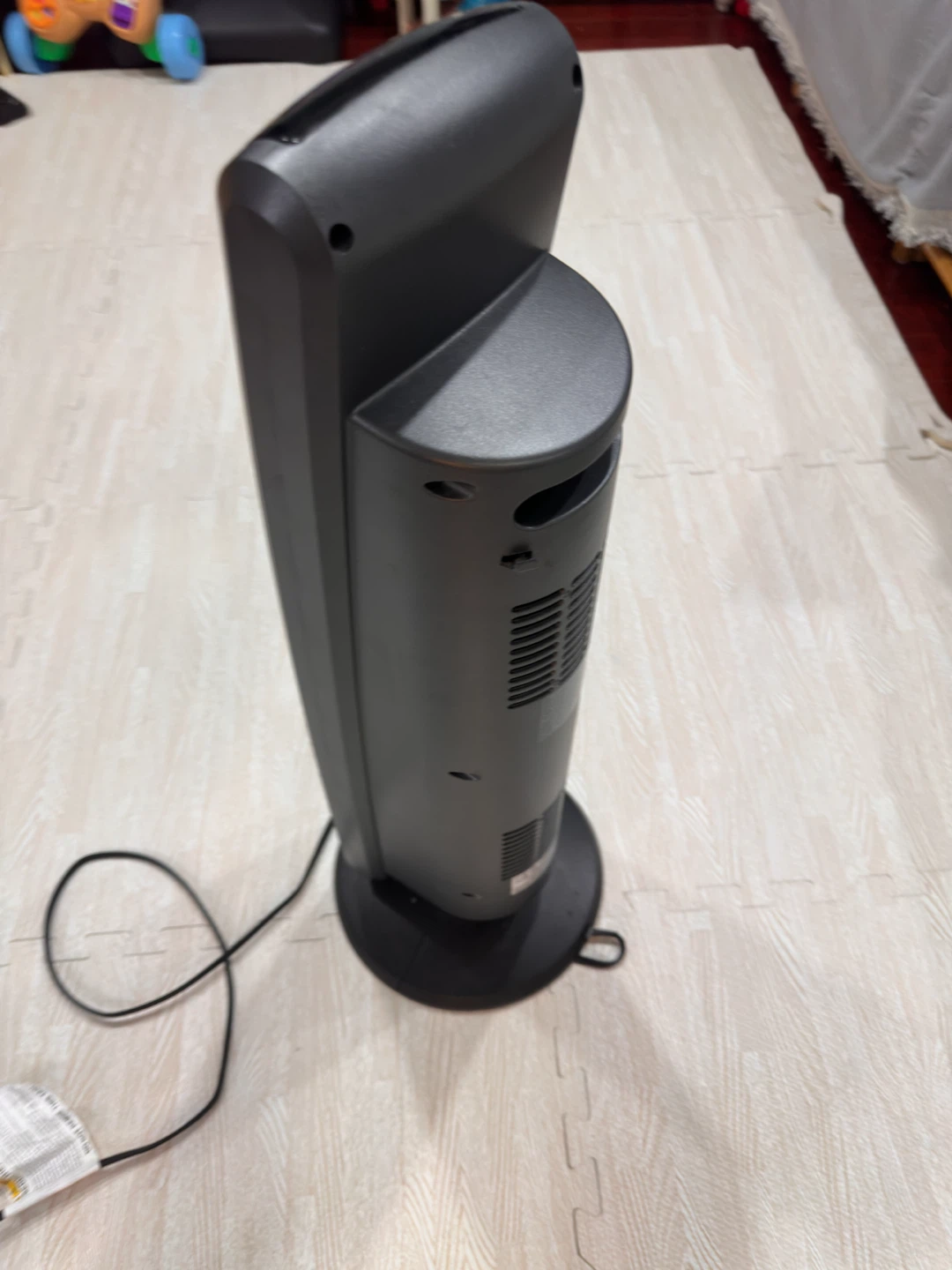 Lasko Ceramic Tower Heater - photo 2