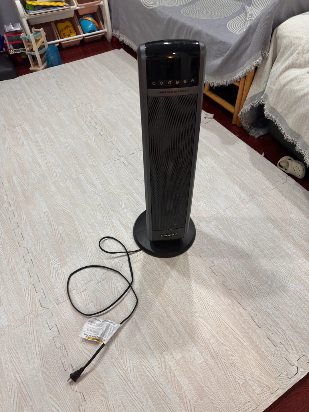 Lasko Ceramic Tower Heater - photo 4