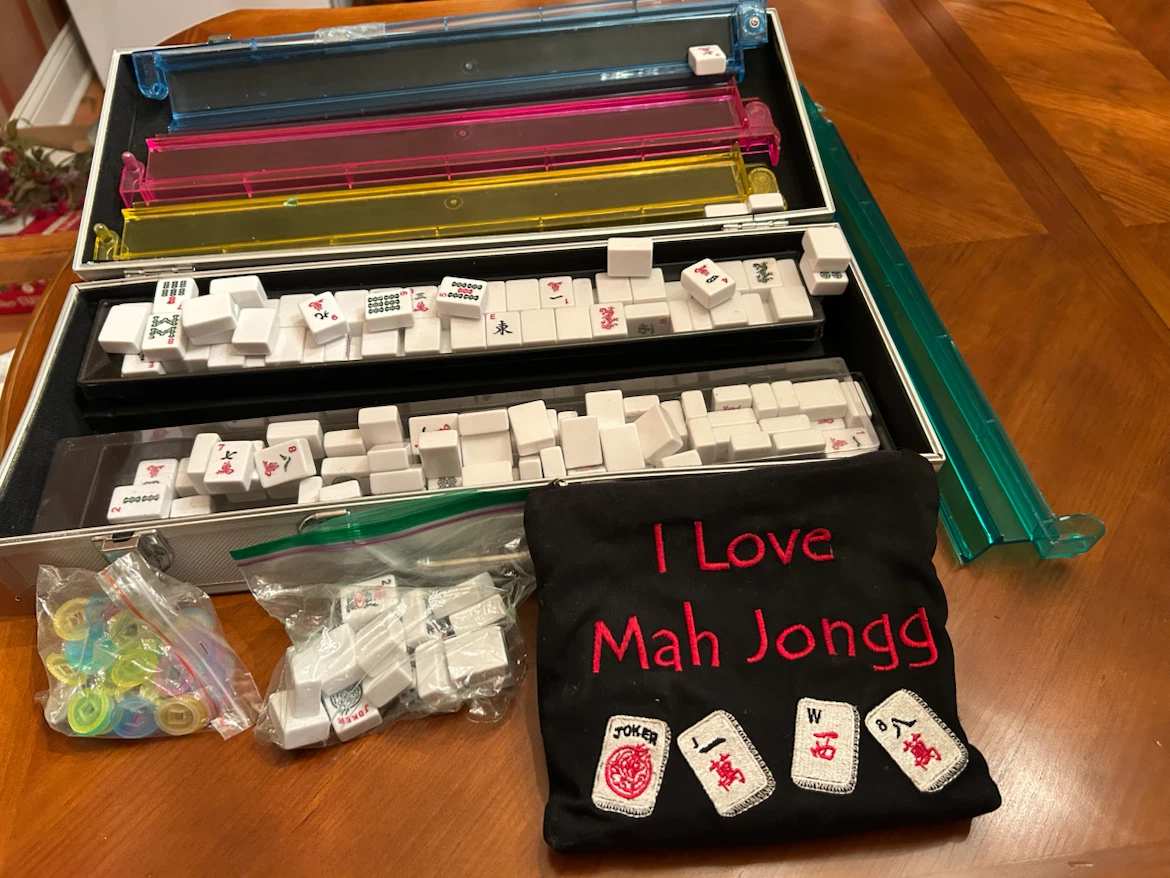 Mah Jongg Set in Carrying Case - photo 2