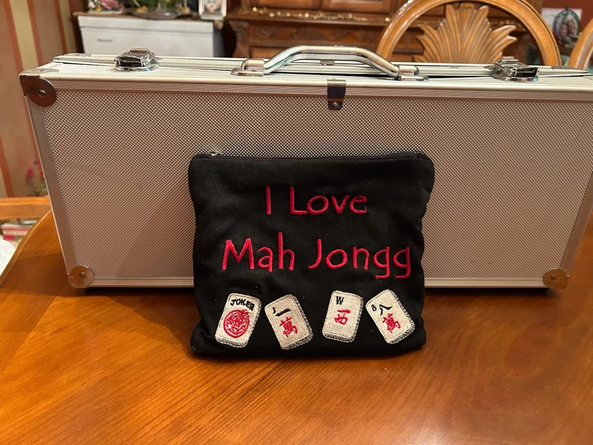 Mah Jongg Set in Carrying Case - photo 3