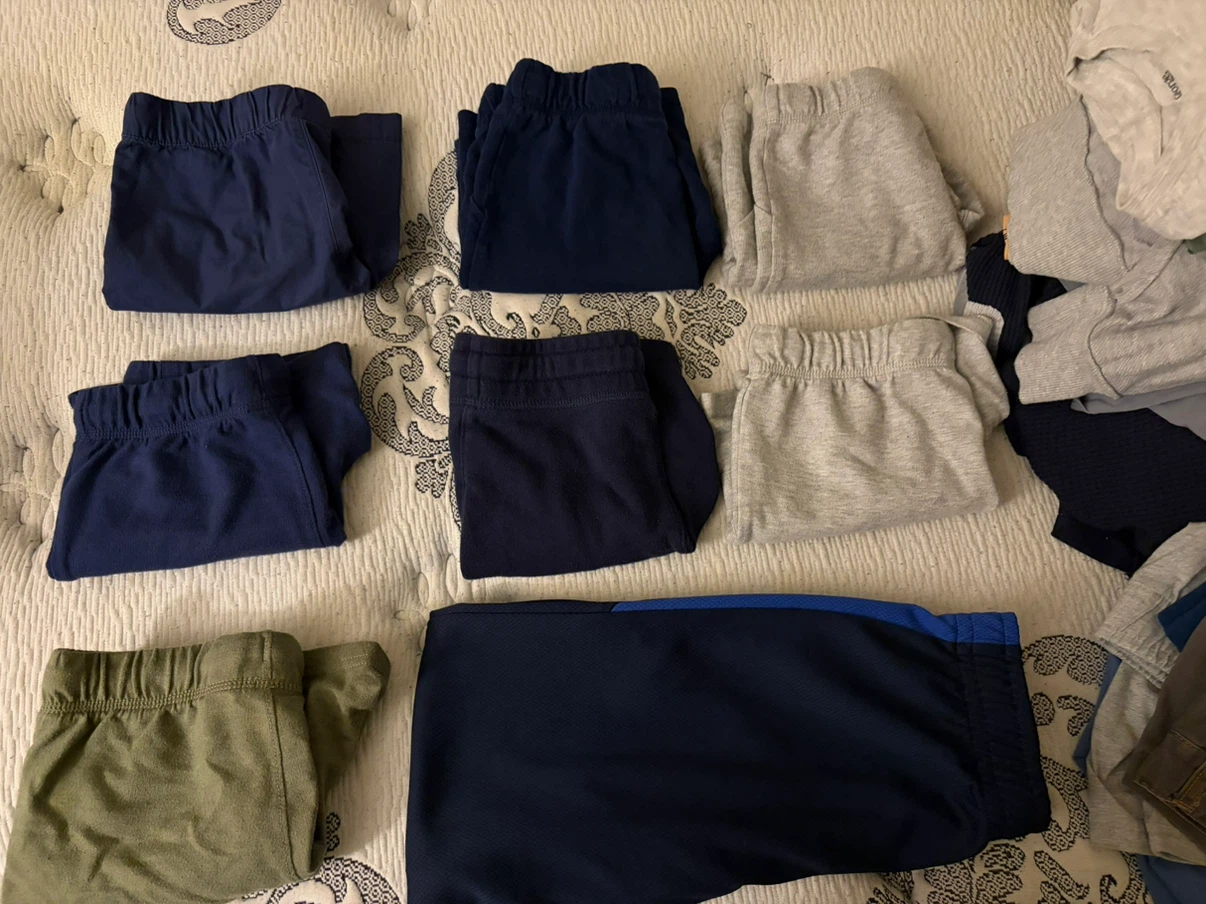 Boy's Clothing Bundle - photo 4