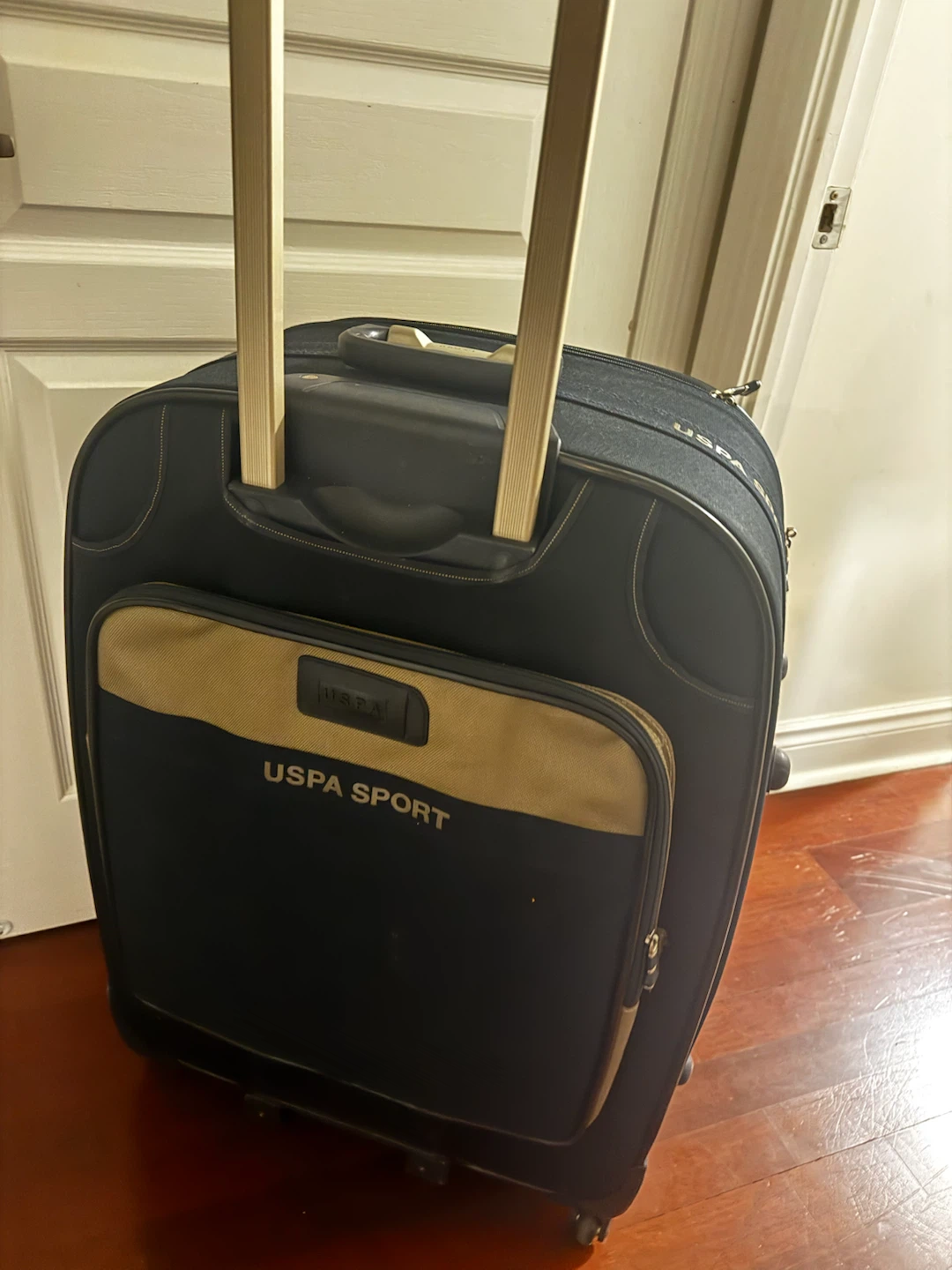 U.S. Polo Association Rolling Luggage - photo 3