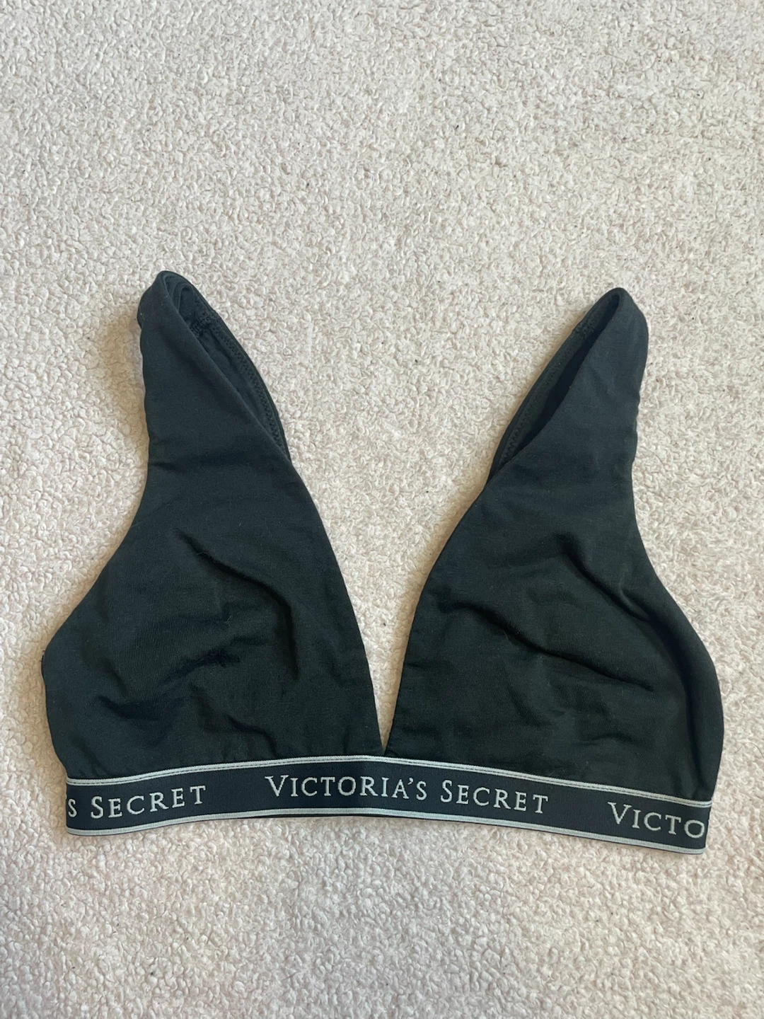 Victoria's Secret bras - photo 3