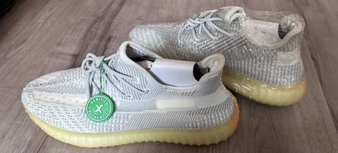 Adidas Yeezy Boost 350 V2 — Size 12.5 - photo 5