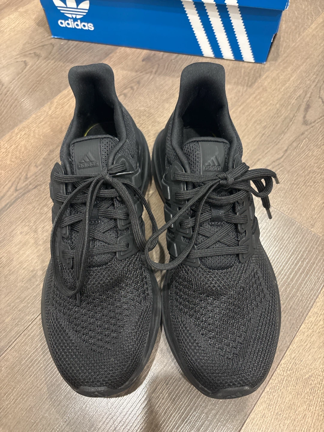 Adidas Bounce Running Shoes - photo 2