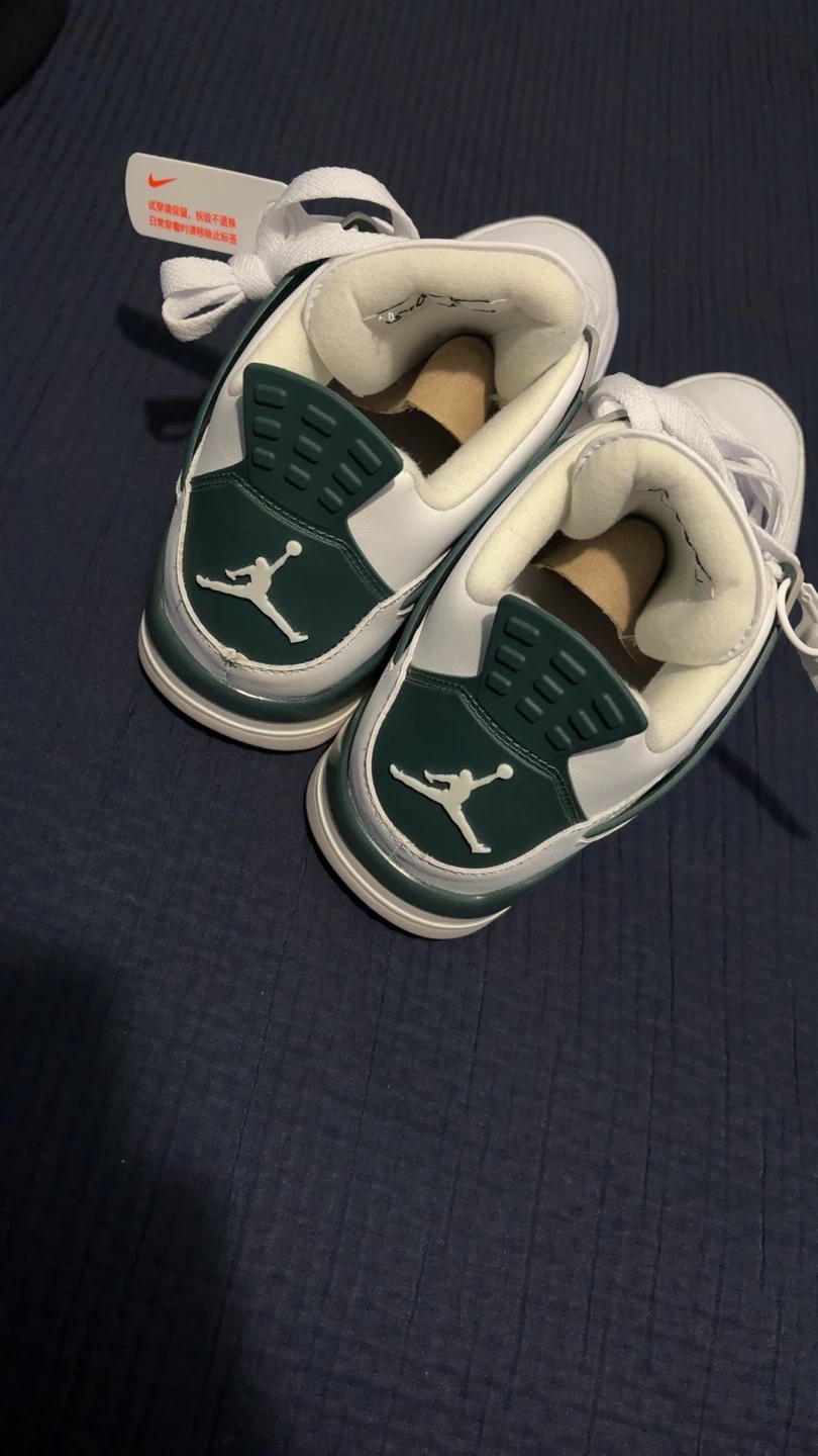 Air Jordan 4 Retro Sneakers - photo 2