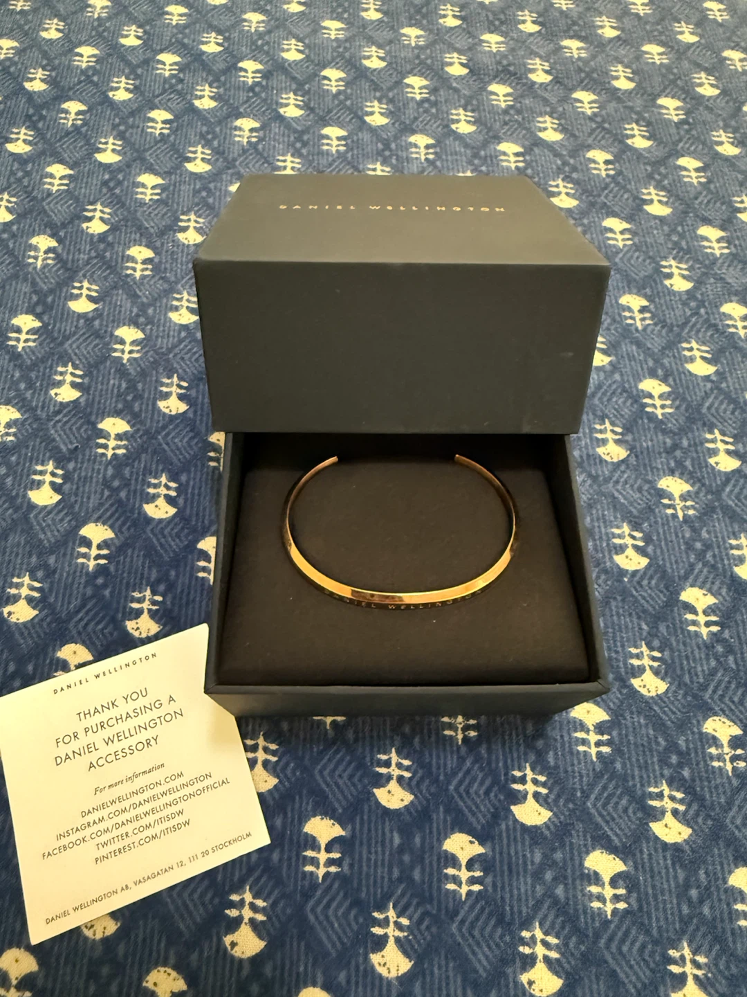 Daniel Wellington Gold Bracelet