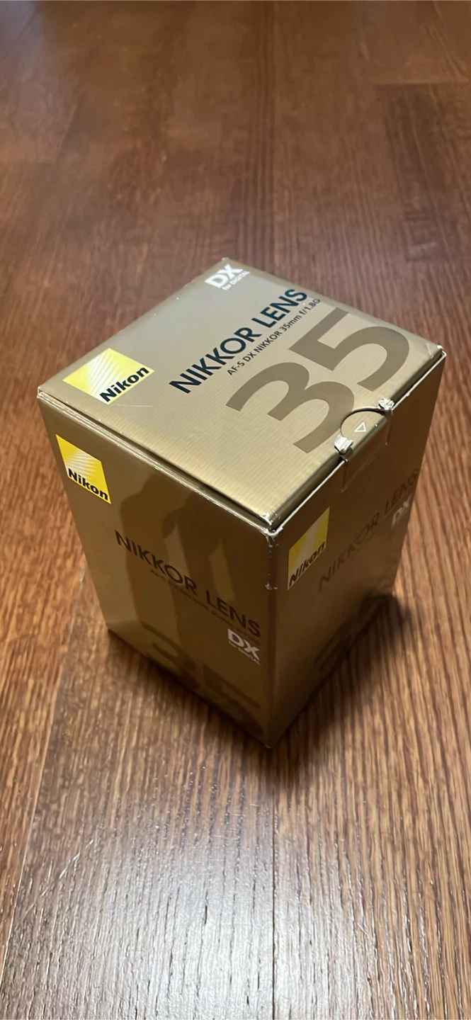 Nikon 35mm f1.8 G prime lens