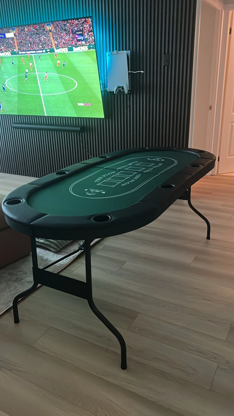 Foldable Poker Table + 6 foldable chairs