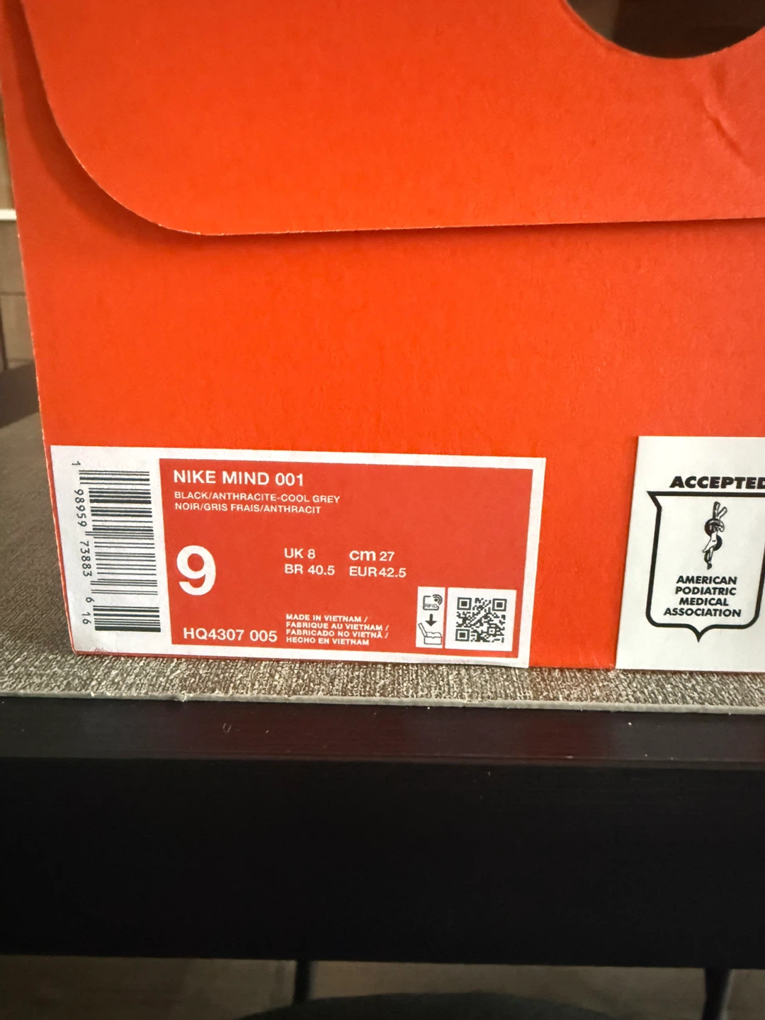 Nike Mind 001 Slides - Black - Size 9 - photo 2