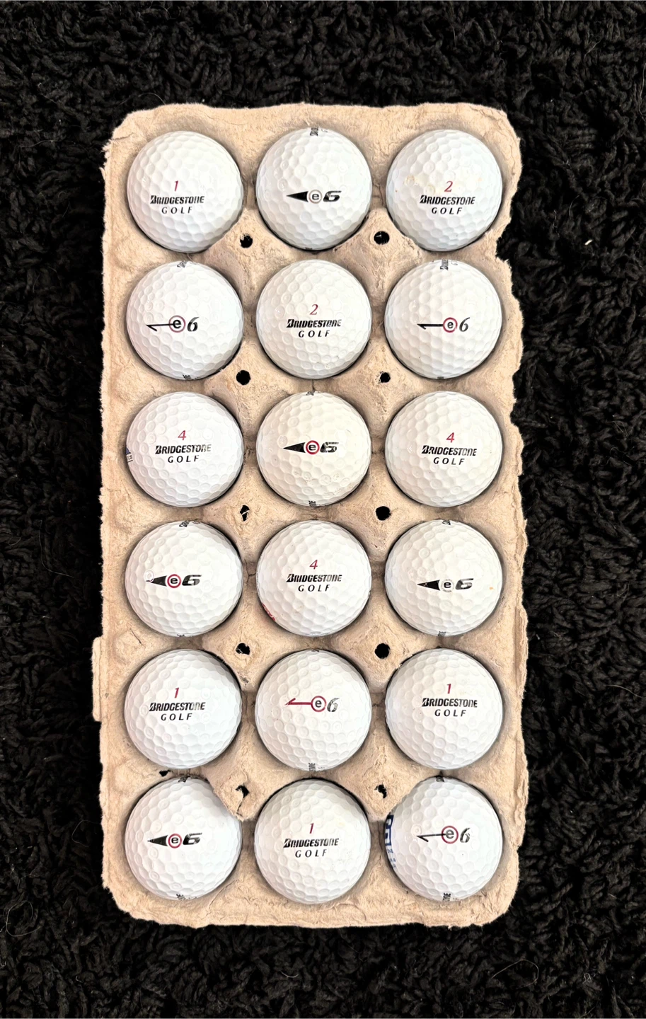 18 Bridgestone E6 Golf Balls - photo 2