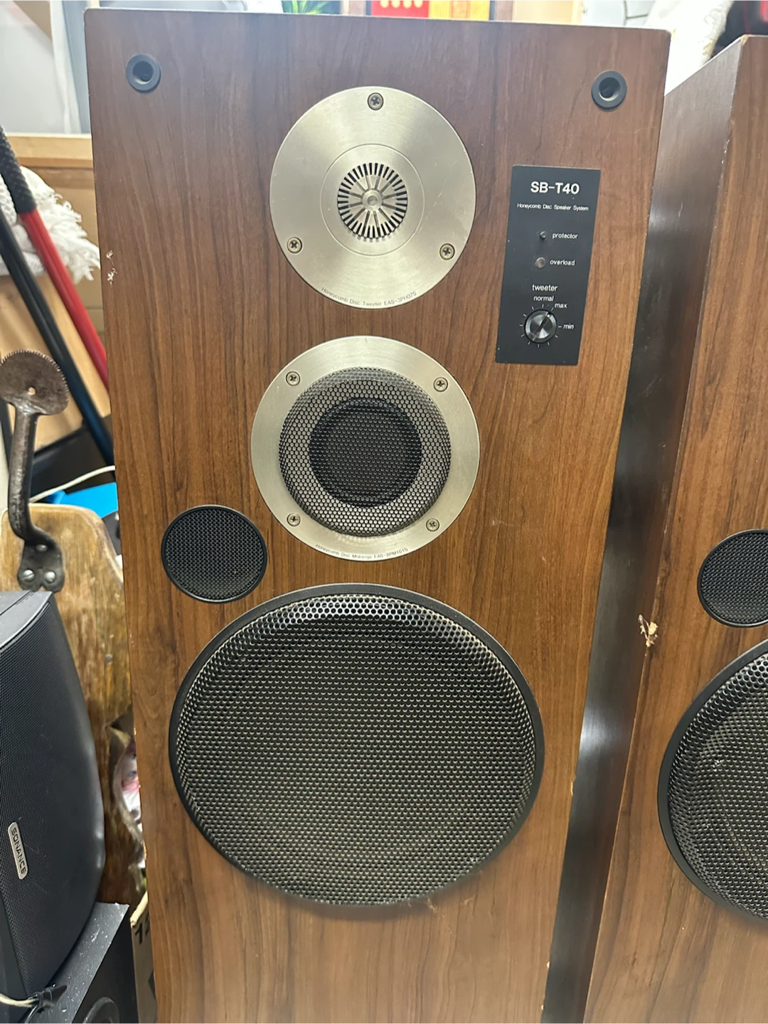 Pair of Vintage Technics Speakers - photo 2