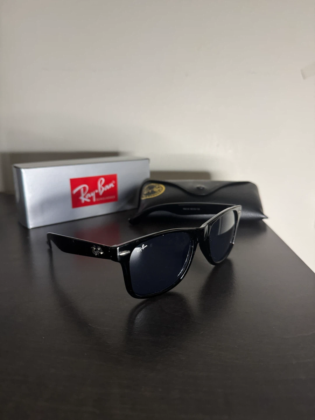 Ray-Ban Sunglasses - photo 2