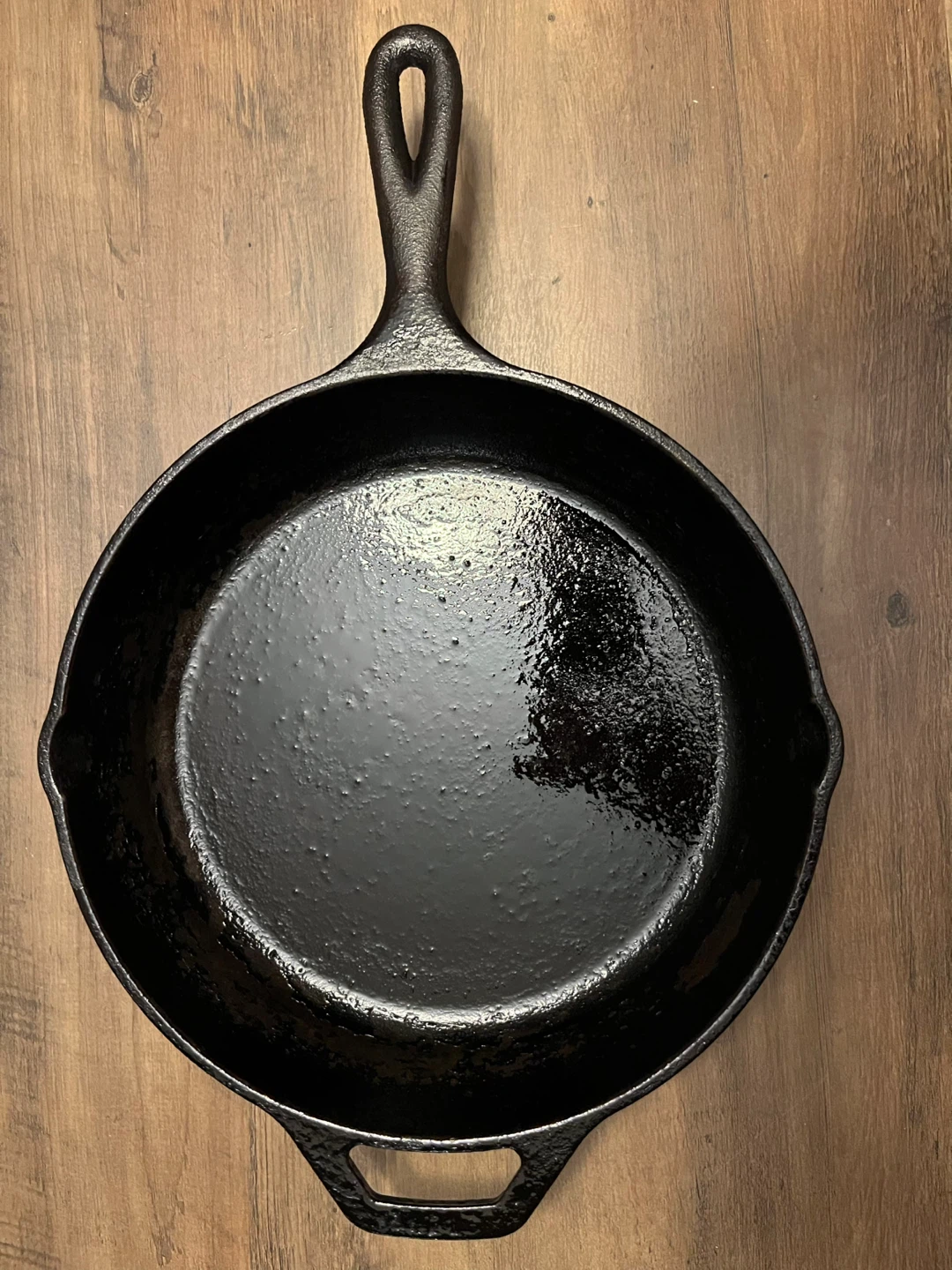Lodge 10.5 Inch Cast Iron Skillet