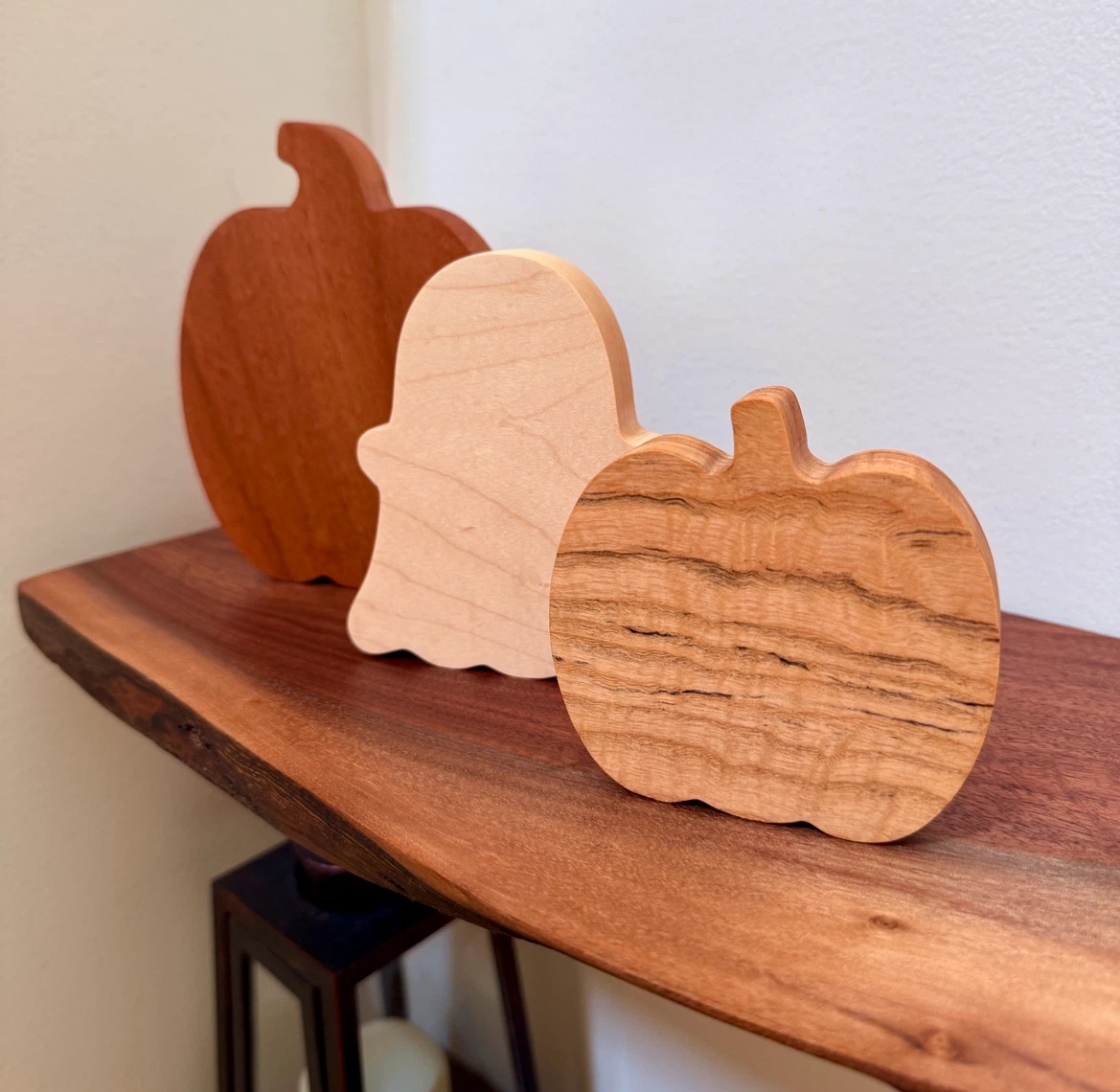 Handcrafted Hardwood Fall Decor – 3 Piece Set 🎃👻 - photo 2