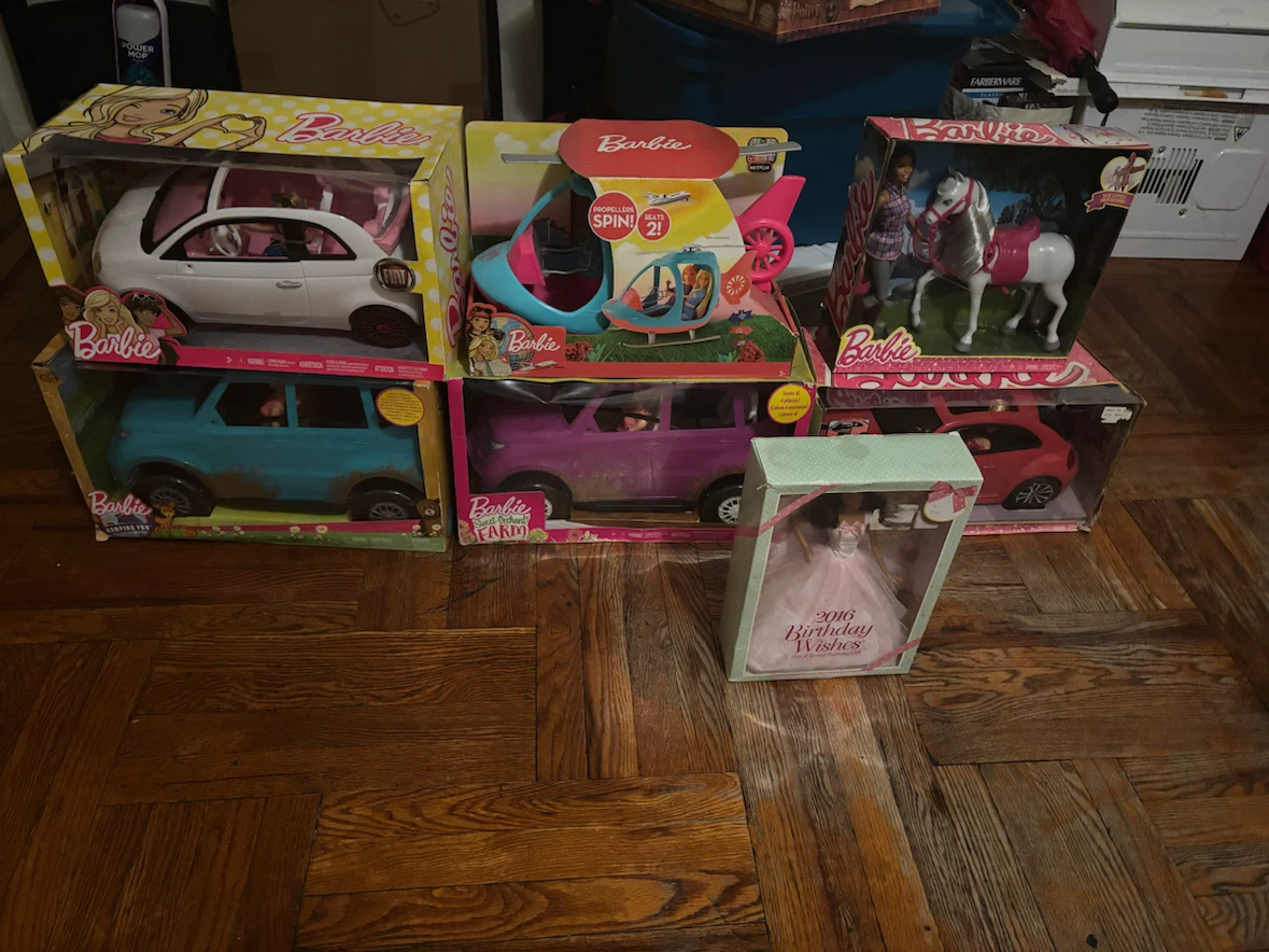 Barbie Doll and Vehicle Collection Set - photo 2