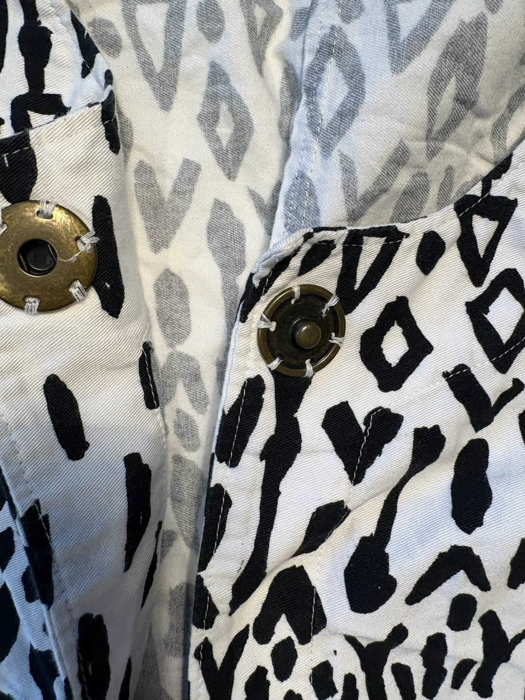 Black and White Patterned Jacket - photo 3