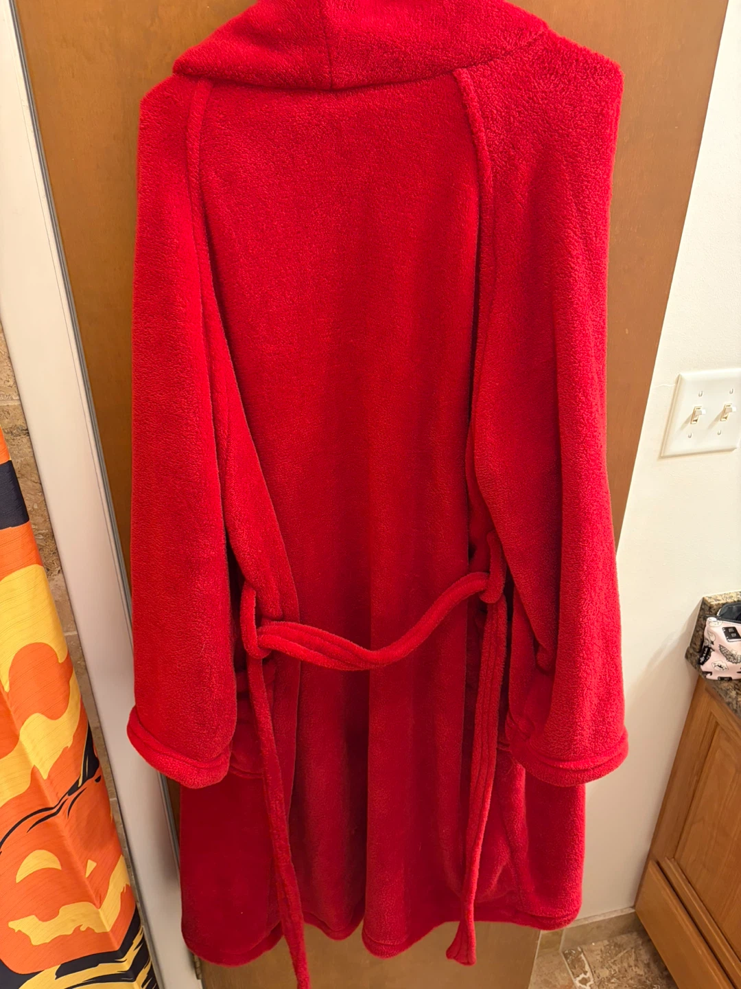 Red Plush Bathrobe - photo 4