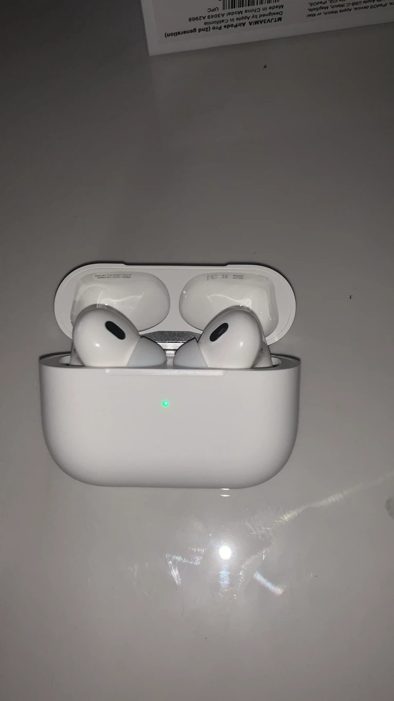 Apple AirPods Pro 2nd Generation with MagSafe Case