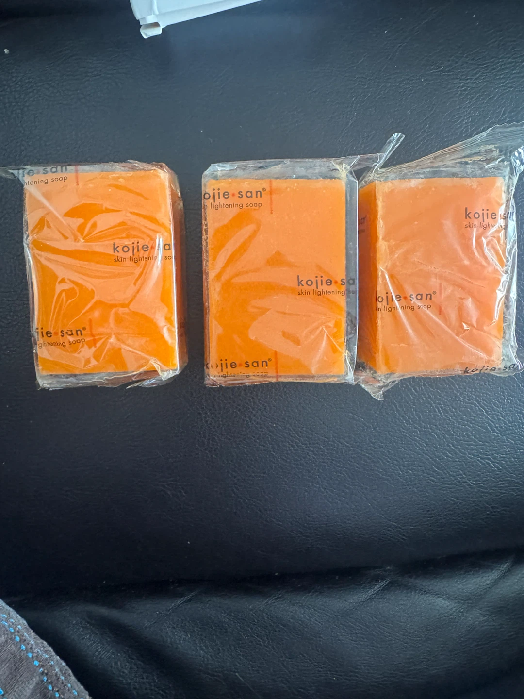 Kojie San Skin Lightening Soap Trio Pack - photo 2