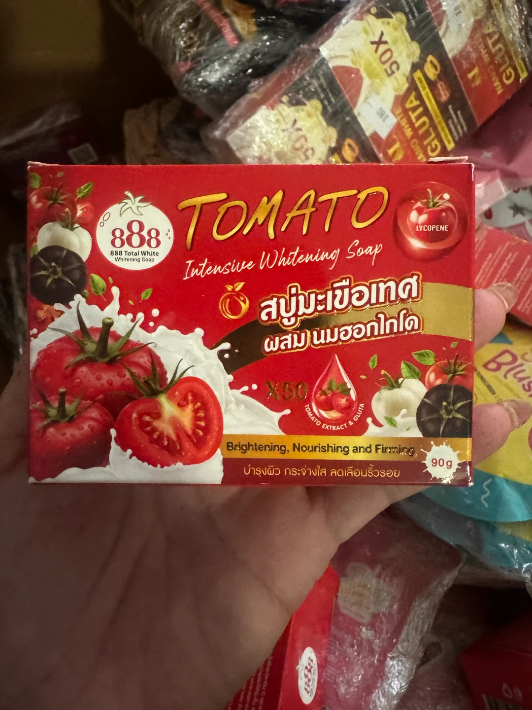 888 Tomato Intensive Whitening Soap