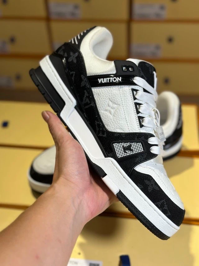Louis Vuitton LV Trainer Sneakers - photo 5