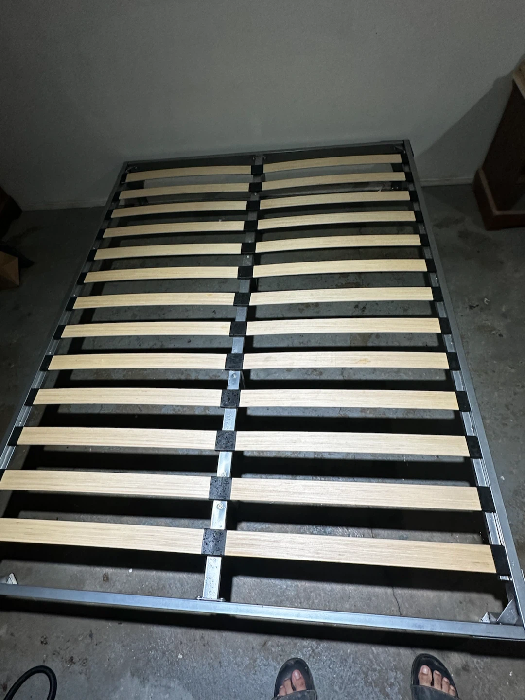 Double Metal Bed Frame with Wooden Slats - photo 3