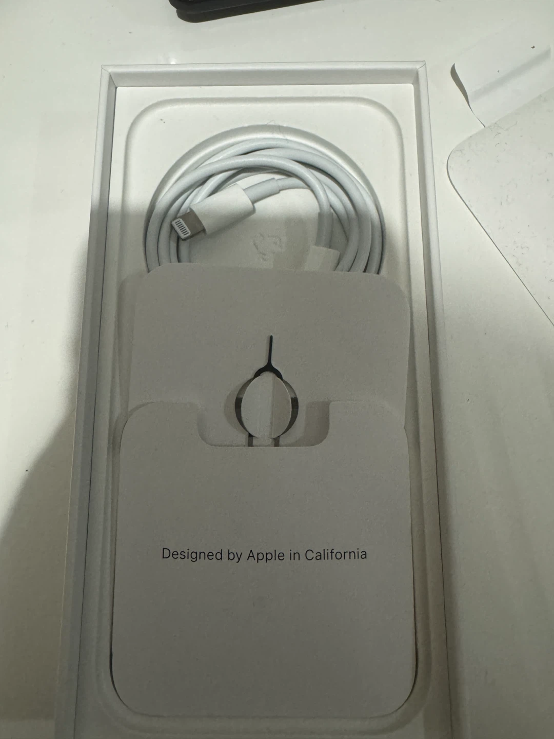 Apple iPhone 14 Pro - photo 2