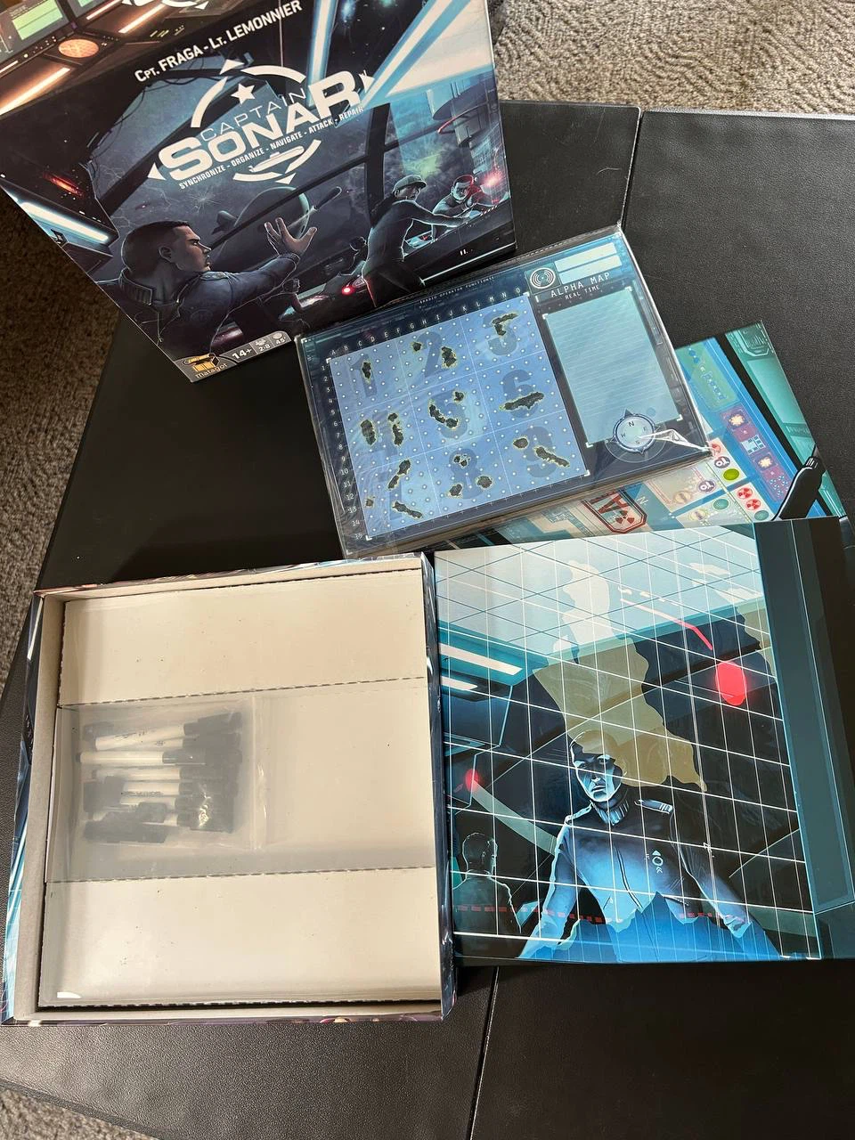 Captain Sonar board game like-new - photo 2