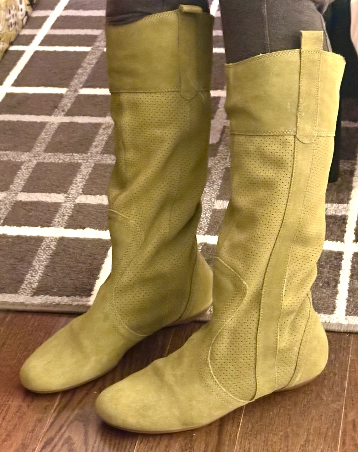 Olive Green Suede Boots size 9.5 - photo 2