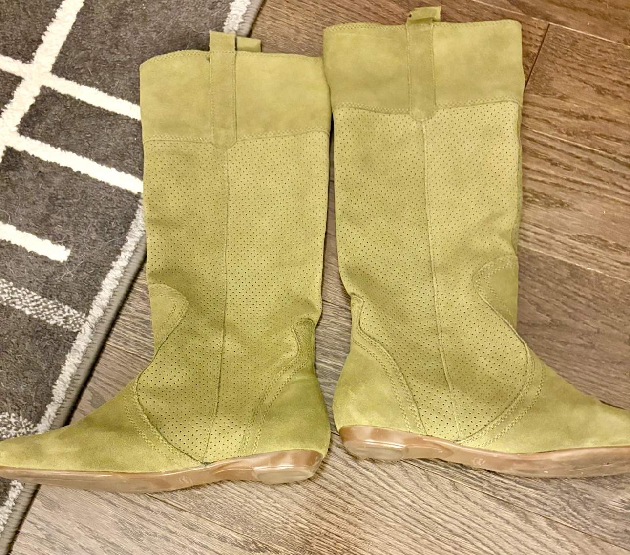 Olive Green Suede Boots size 9.5 - photo 3